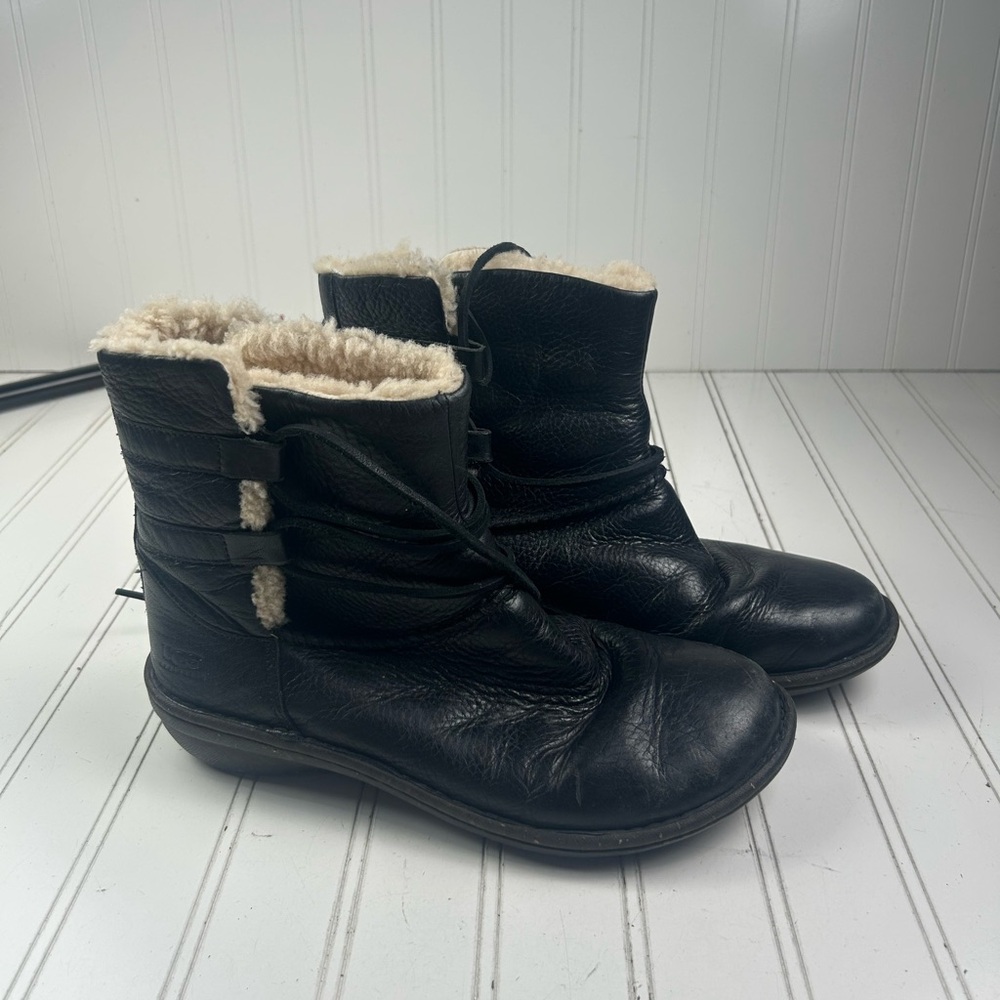 UGG Vintage Y2K Caspia Black Leather Ankle Boots Women’s Size 8 - Picture 4 of 11